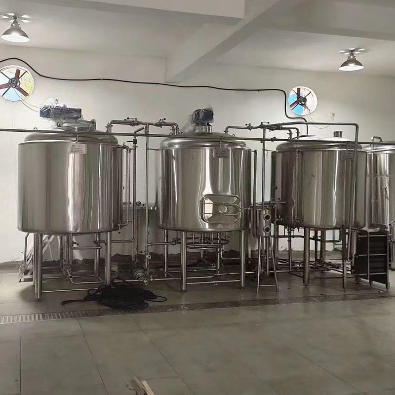 盈江精酿啤酒设备厂—如何延长精酿啤酒设备的使用寿命